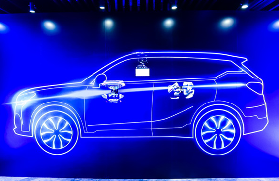 人類汽車智能未來什么樣？華晨中華V6顛覆未來智領(lǐng)i時代
